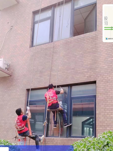 松山湖管委会承接各类窗户玻璃维修
